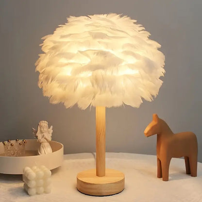 Elegant Retro White Feather Table Lamp for Home Decor