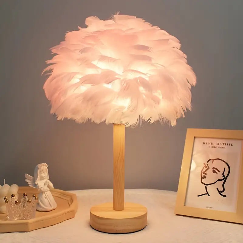 Elegant Retro White Feather Table Lamp for Home Decor